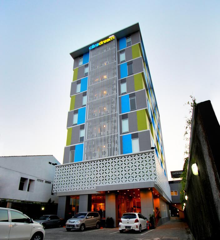 Hotel Citradream Semarang Eksteriør bilde